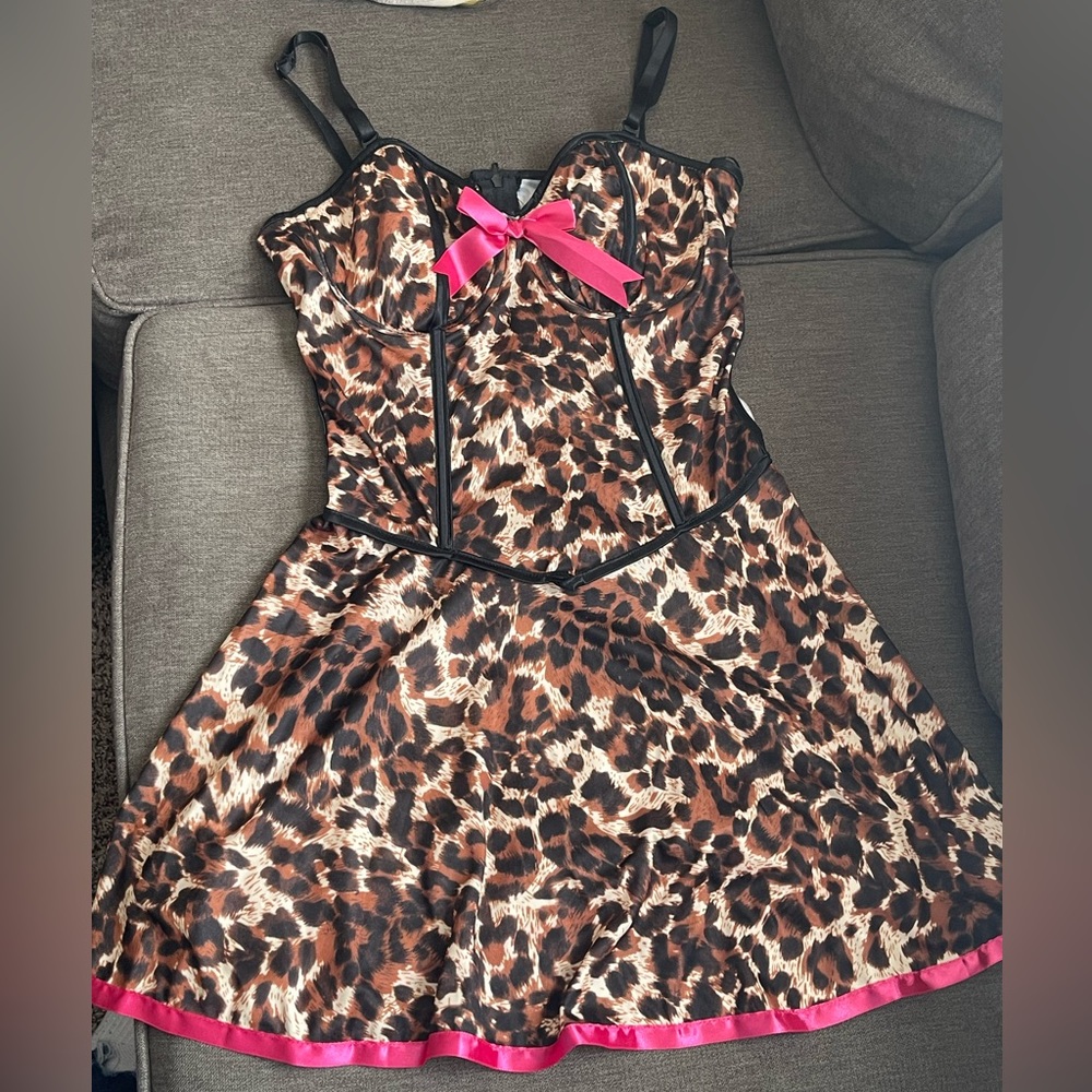 Cheetah print Halloween costume